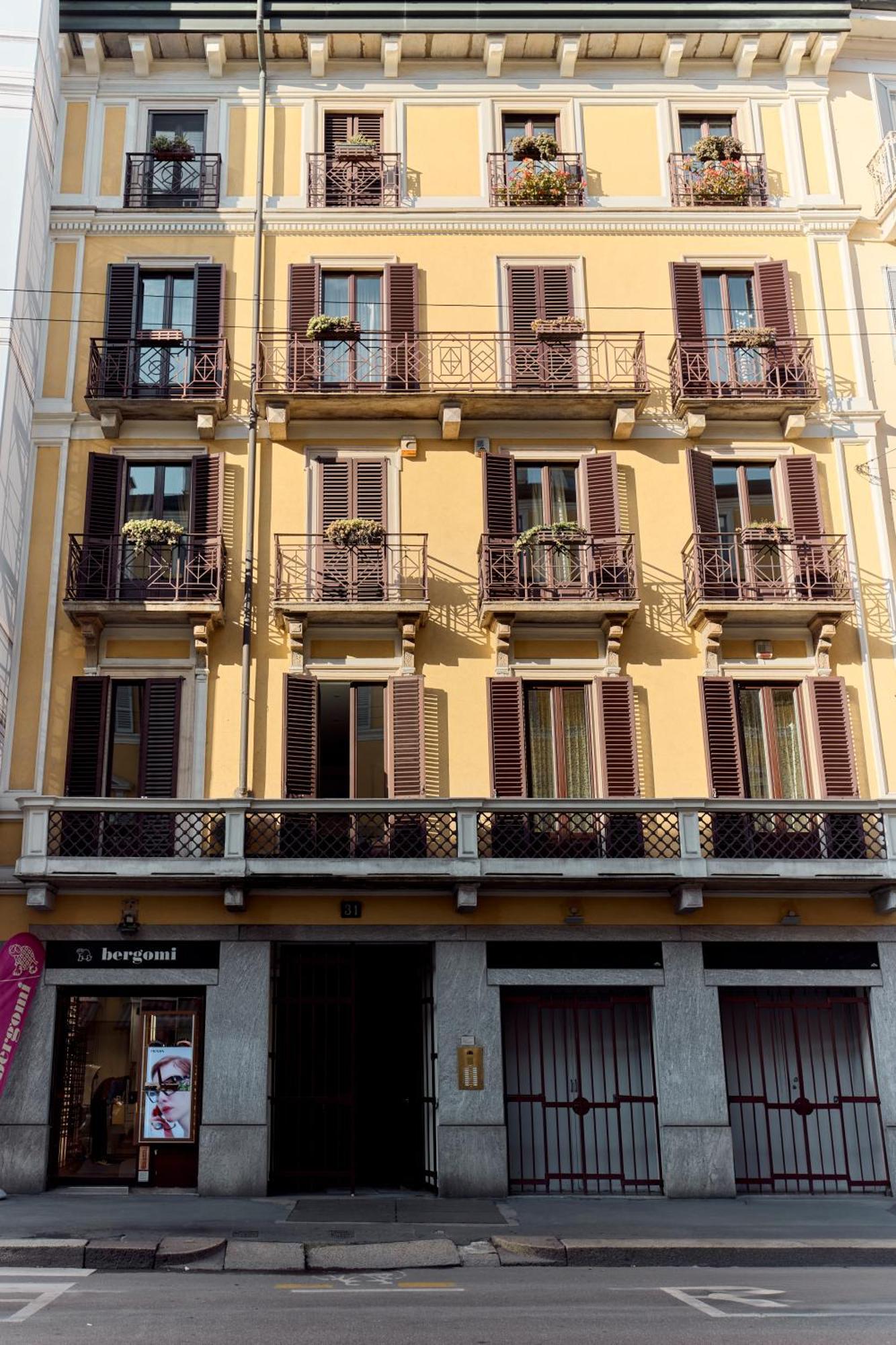 Corso Venezia View With Private Balcony - Corso Venezia Suite Milán Exteriér fotografie